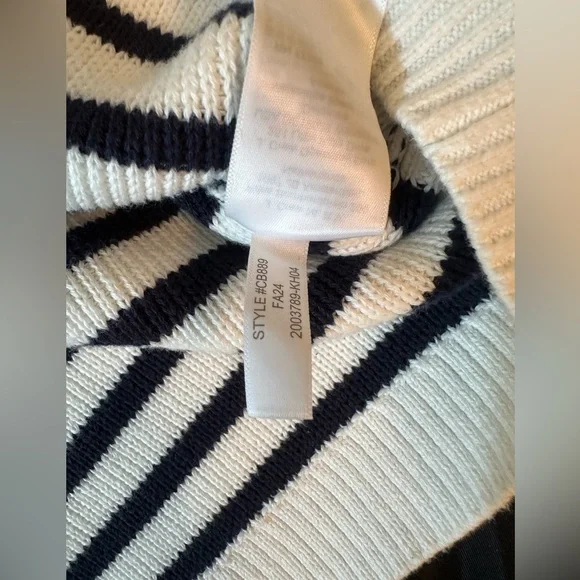 NWOT J.Crew Relaxed Emilie Sweater Lady Jacket Size Medium - Picture 10 of 12